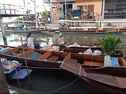 ศูนย์แท็กซี่บ่อวิน เรียกแท็กซี่ไปบ่อวิน เหมาแท็กซี่ไปบ่อวิน จองแท็กซี่ไปบ่อวิน จ้างแท็กซี่ไปบ่อวิน แท็กซี่รับส่งบ่อวิน แท็กซี่ไปกรุงเทพฯ แท็กซี่ไปสนามบินสุวรรณภูมิ แท็กซี่ไปสนามบินดอนเมือง แท็กซี่ไปต่างจังหวัด เบอร์โทรแท็กซี่ โทร.0966945526