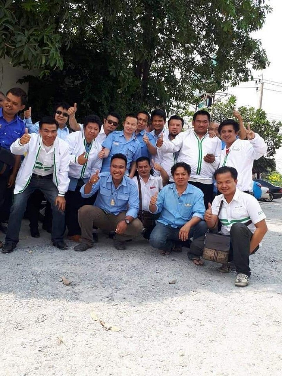 ศูนย์แท็กซี่ชลบุรี บริการรถแท็กซี่ไปชลบุรี แท็กซี่รับส่งชลบุรี เรียกแท็กซี่ชลบุรี เหมาแท็กซี่ชลบุรี จองรถแท็กซี่ชลบุรี แท็กซี่ไปกรุงเทพฯ แท็กซี่ไปสนามบินสุวรรณภูมิ แท็กซี่ไปสนามบินดอนเมือง แท็กซี่ไปต่างจังหวัด เบอร์โทรแท็กซี่ โทร.0966945526 รับและส่งทุกพื้นที่ทั่วไทย