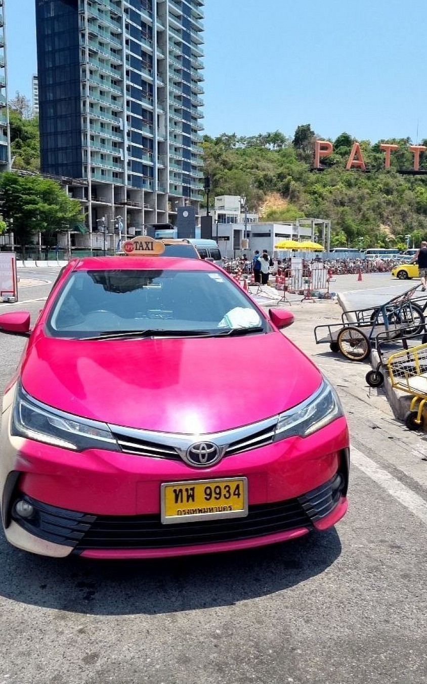 ศูนย์แท็กซี่พัทยา แท็กซี่รับส่งพัทยา กรุงเทพฯ สนามบิน และต่างจังหวัด Vit Transport
