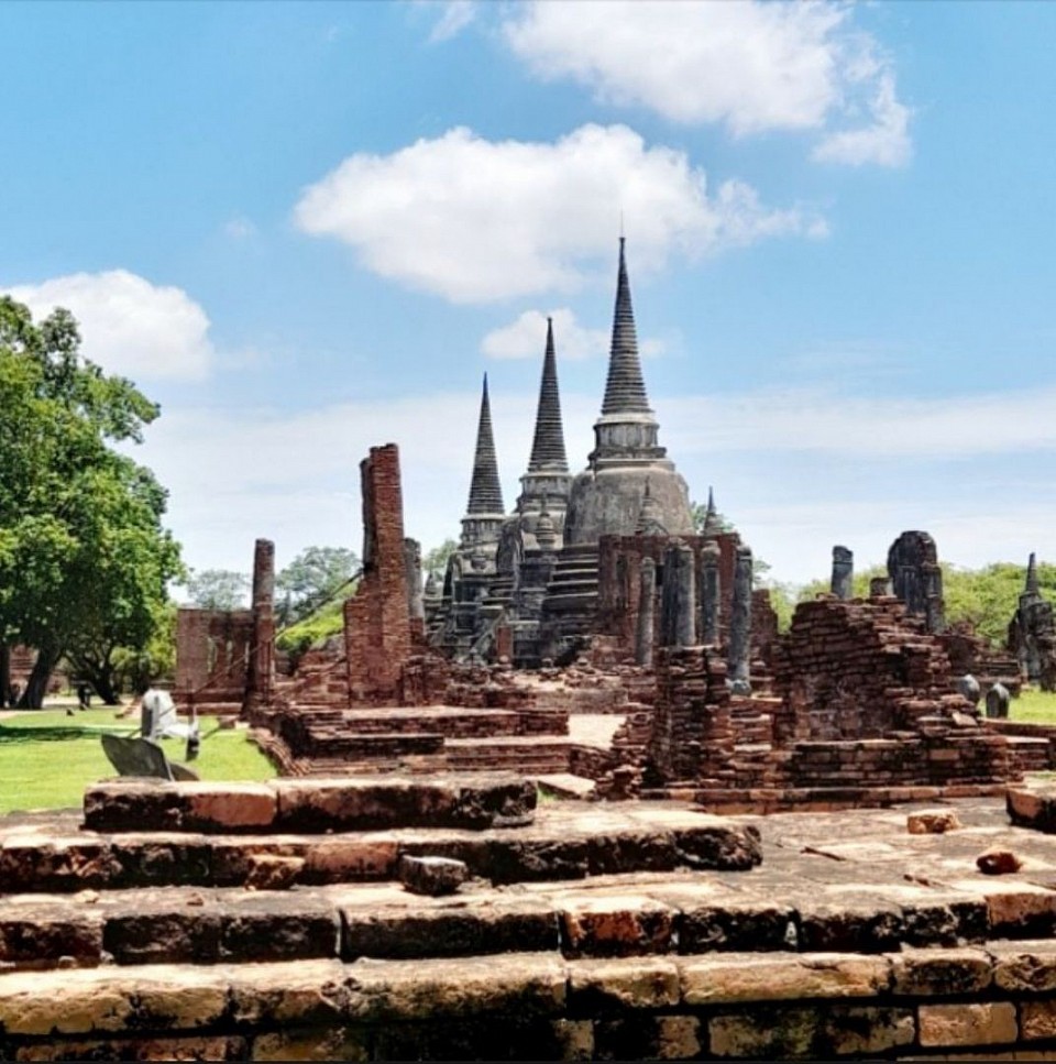 ศูนย์แท็กซี่จังหวัดพระนครศรีอยุธยา บริการรถแท็กซี่ไปจังหวัดพระนครศรีอยุธยา เรียกแท็กซี่อยุธยา เหมาแท็กซี่อยุธยา จองแท็กซี่อยุธยา แท็กซี่รับส่งจังหวัดอยุธยา เช่า เหมา จองรถแท็กซี่ จากอยุธยากลับเข้ากรุงเทพฯ รับ-ส่ง แท็กซี่ไปหมอชิต แท็กซี่ไปสนามบินสุวรรณภูมิ แท็กซี่สนามบินดอนเมือง และแท็กซี่ไปต่างจังหวัด รับ-ส่งทุกพื้นที่ทั่วไทยโทร.0966945526