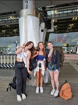 ศูนย์แท็กซี่บ่อวิน เหมาแท็กซี่จากบ่อวินไปกรุงเทพฯ ไปหมอชิต ไปสนามบินสุวรรณภูมิ สนามบินดอนเมือง และไปต่างจังหวัดทั่วไทยโทร.0966945526